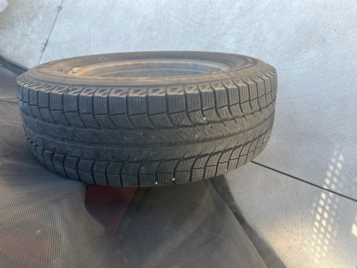 Michlein winter tyres 235/65/17 - photo 2