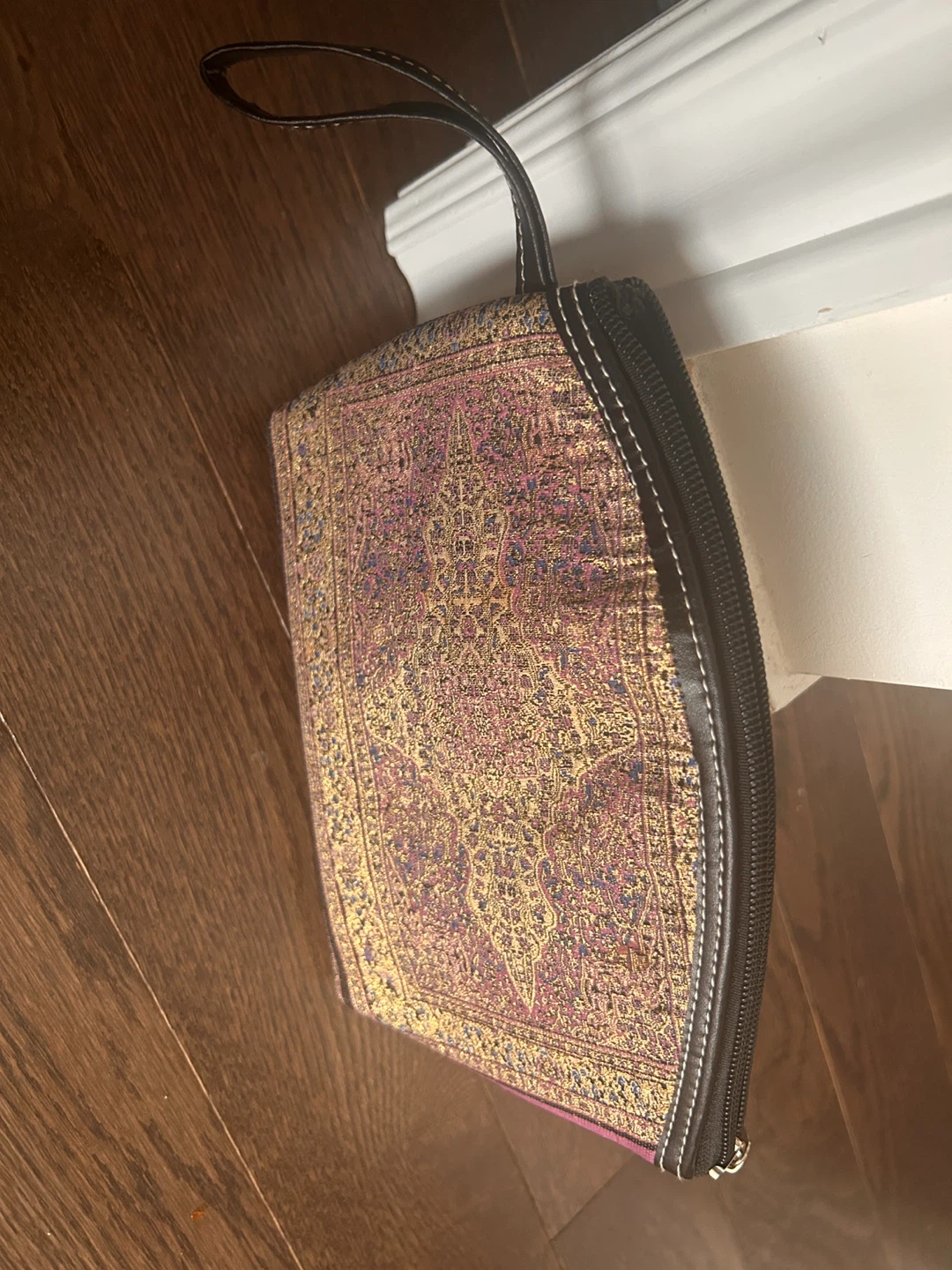 Oriental Rug Pattern Zippered Wristlet Clutch🏈 - photo 2