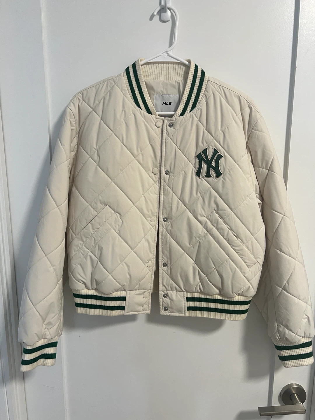 MLB Korea NY Yankees Puffer Jacket