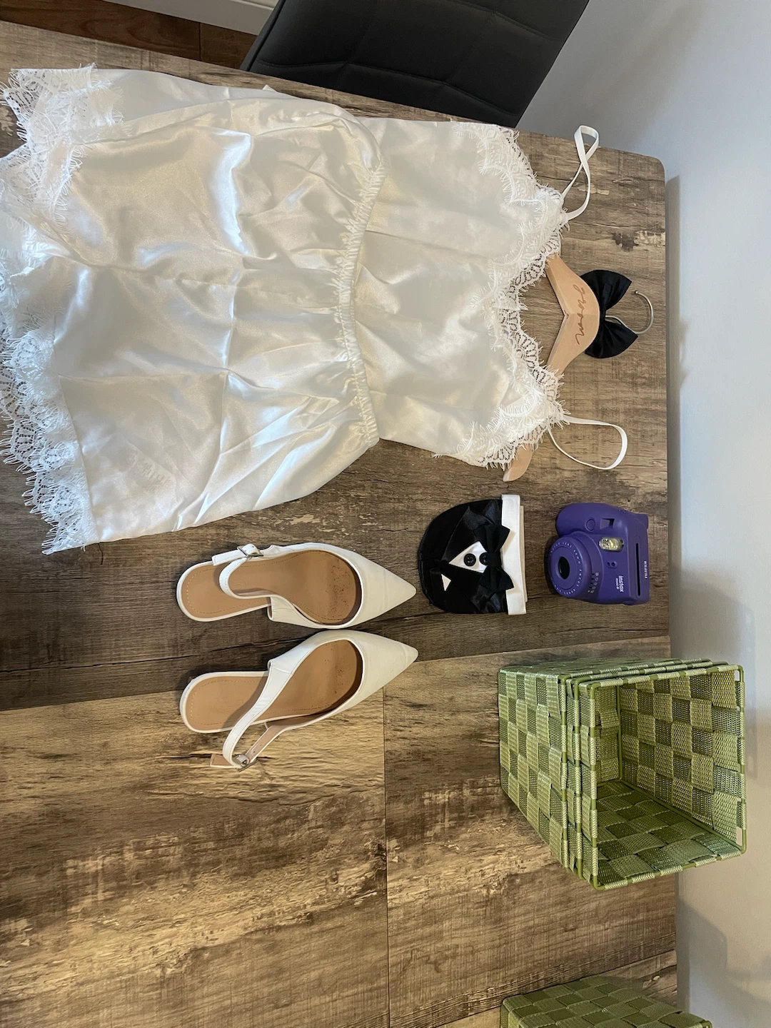Wedding Decor & Accessories