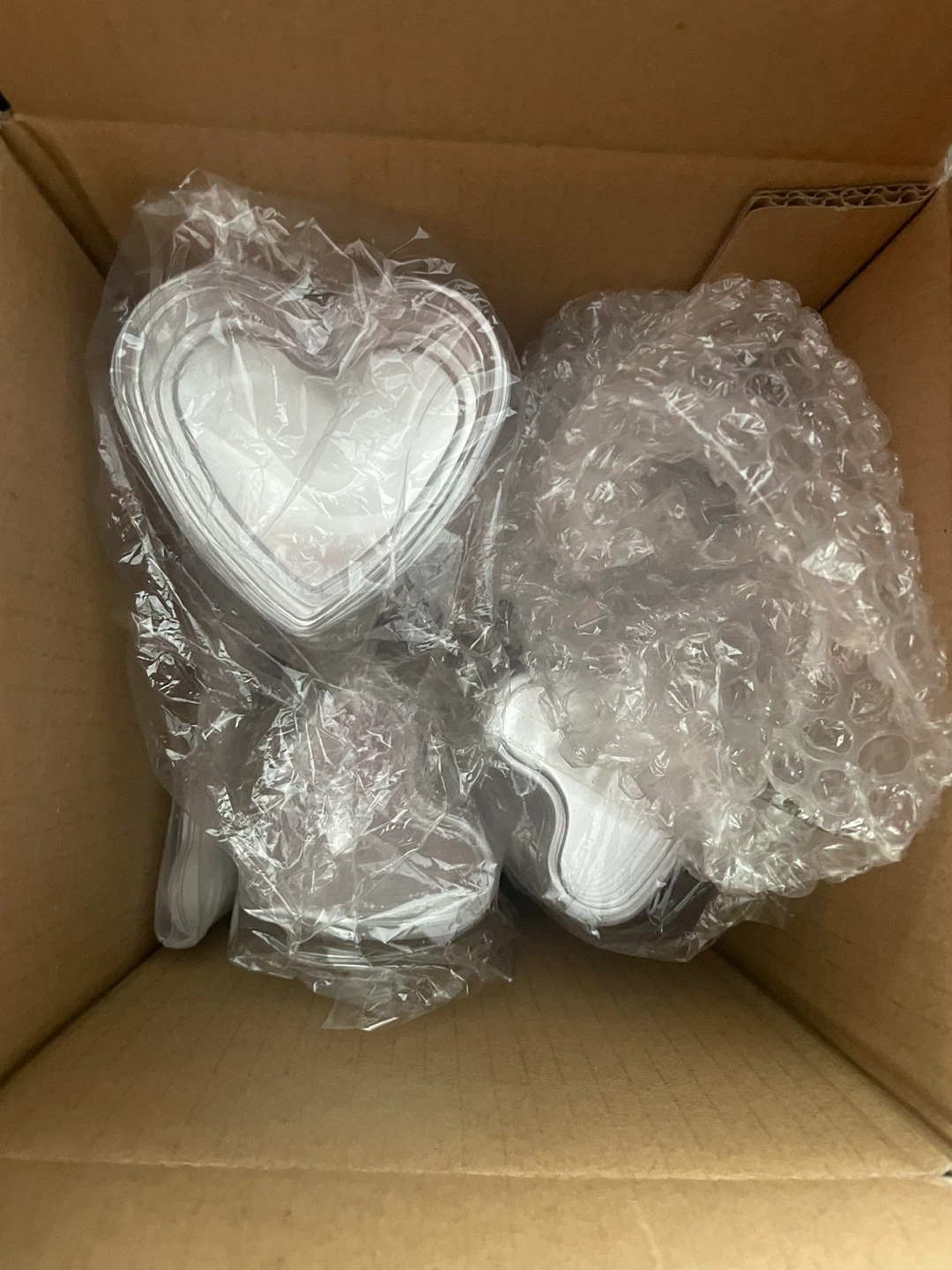 🏈NEW! 60 Heart-Shaped Dessert Cups with Lids and Spoons - photo 2