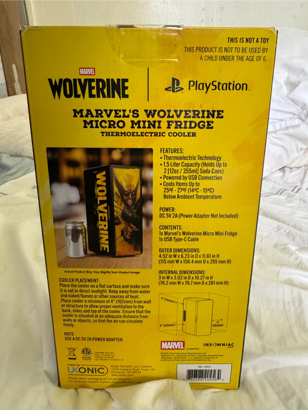 Marvel Wolverine PlayStation Micro Mini Fridge - photo 2
