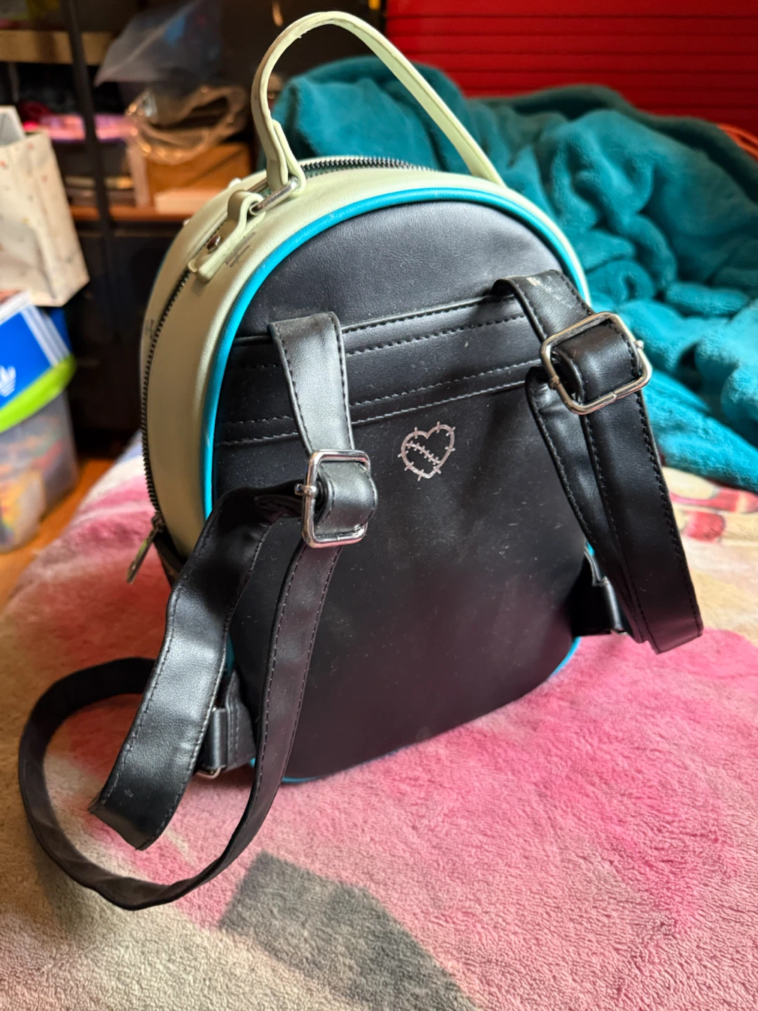 Monster High Mini Backpack - photo 2