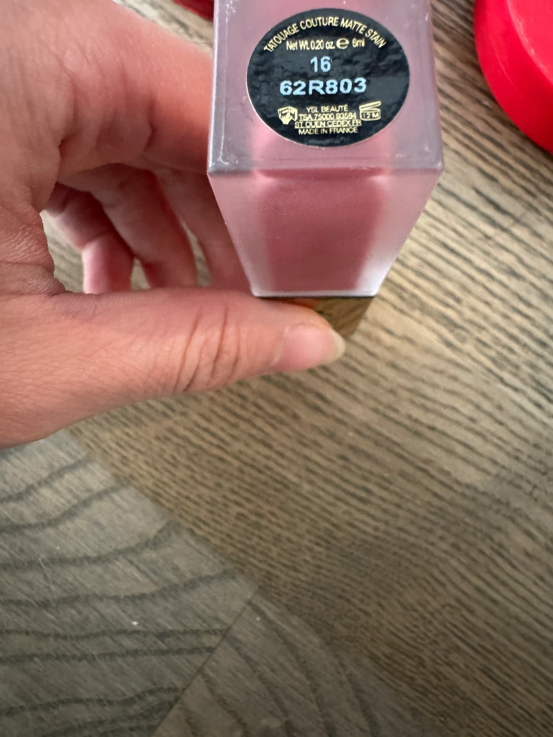 YSL strawberry color Matte Stain #16 （gentle used - photo 3