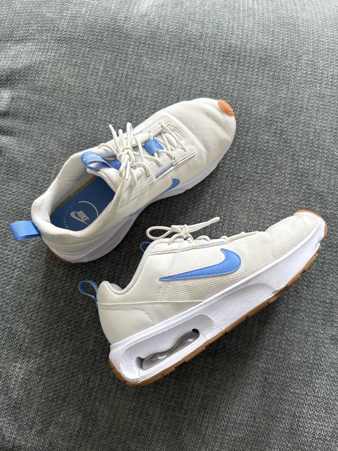 Nike Air Max White and Blue Sneakers