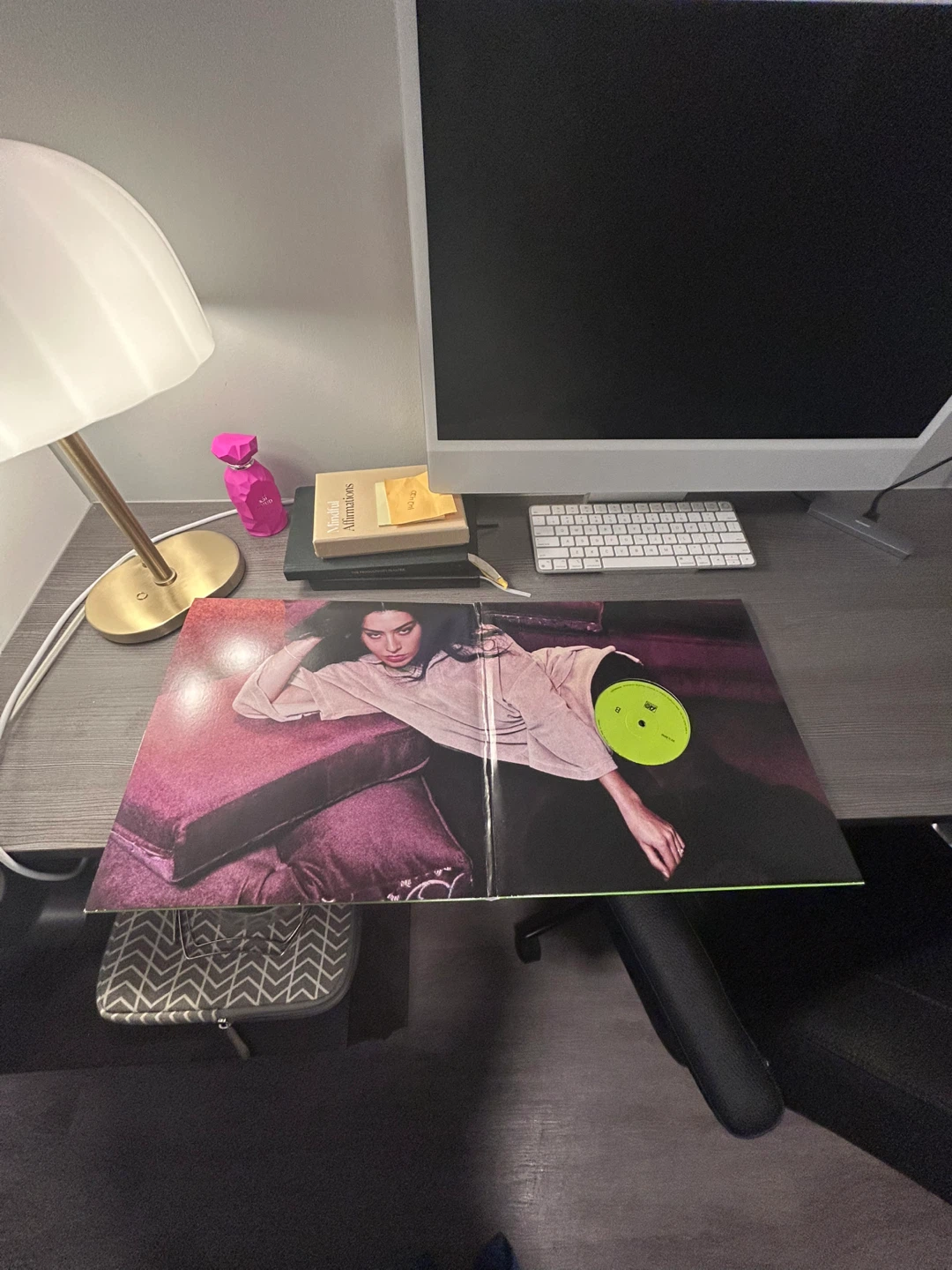 Charli XCX Brat Vinyl LP - photo 2