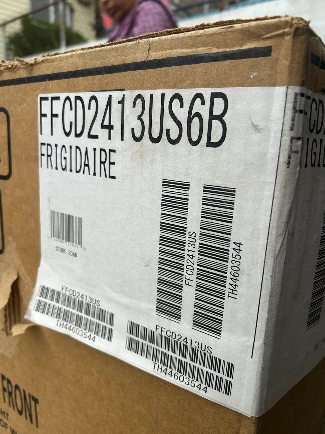 Frigidaire Dishwasher FFCD2413US6B - photo 3