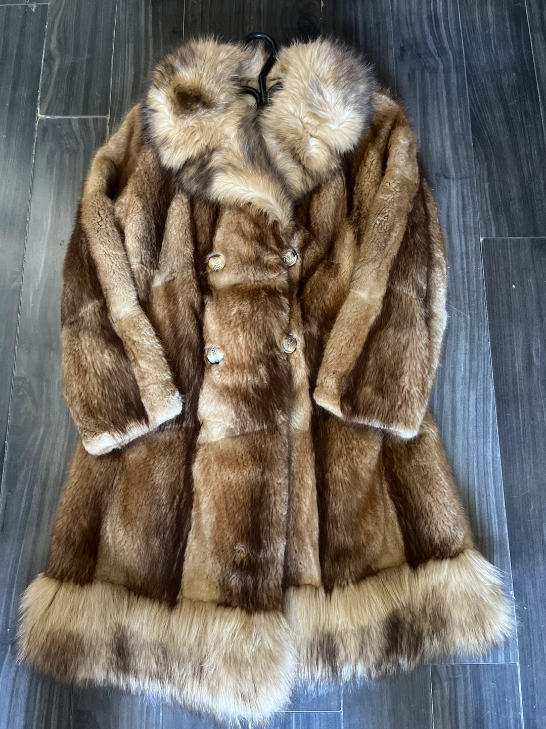 Vintage Royal Court Faux Fur Coat - photo 4