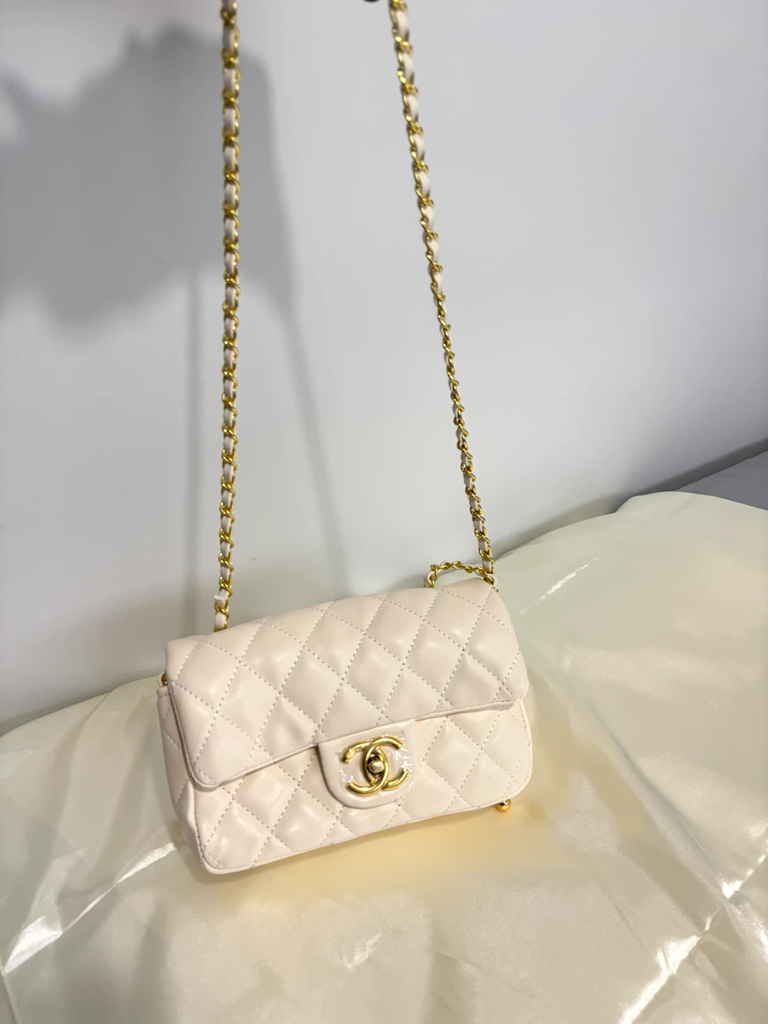 Assorted Designer Handbags - photo 3