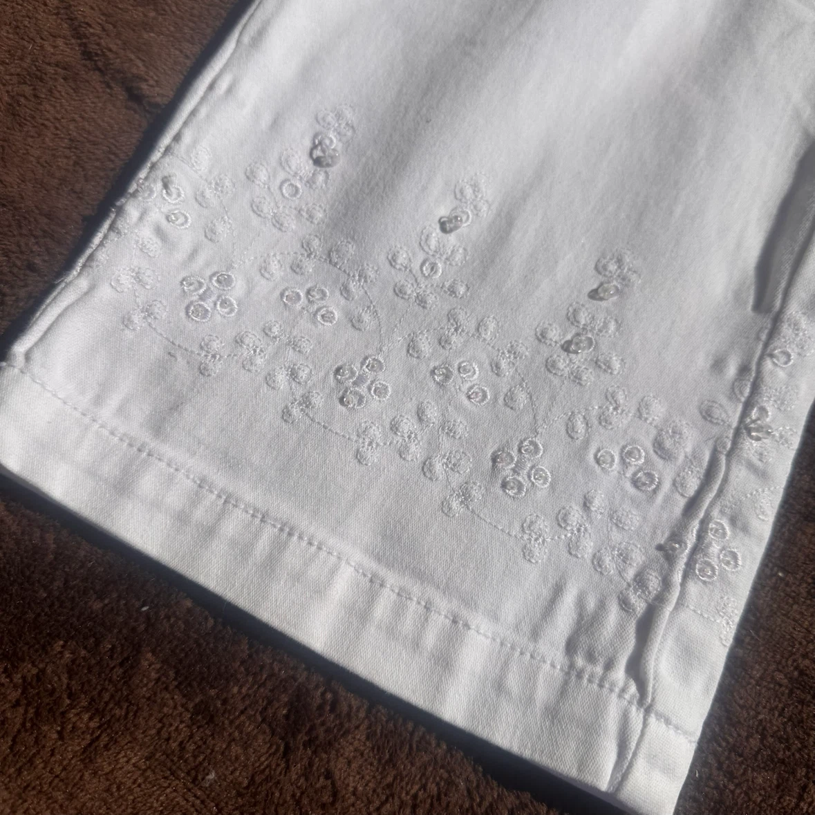 VINTAGE VERSACE JEANS COUTURE WHITE EMBELLISHED JEANS - photo 2