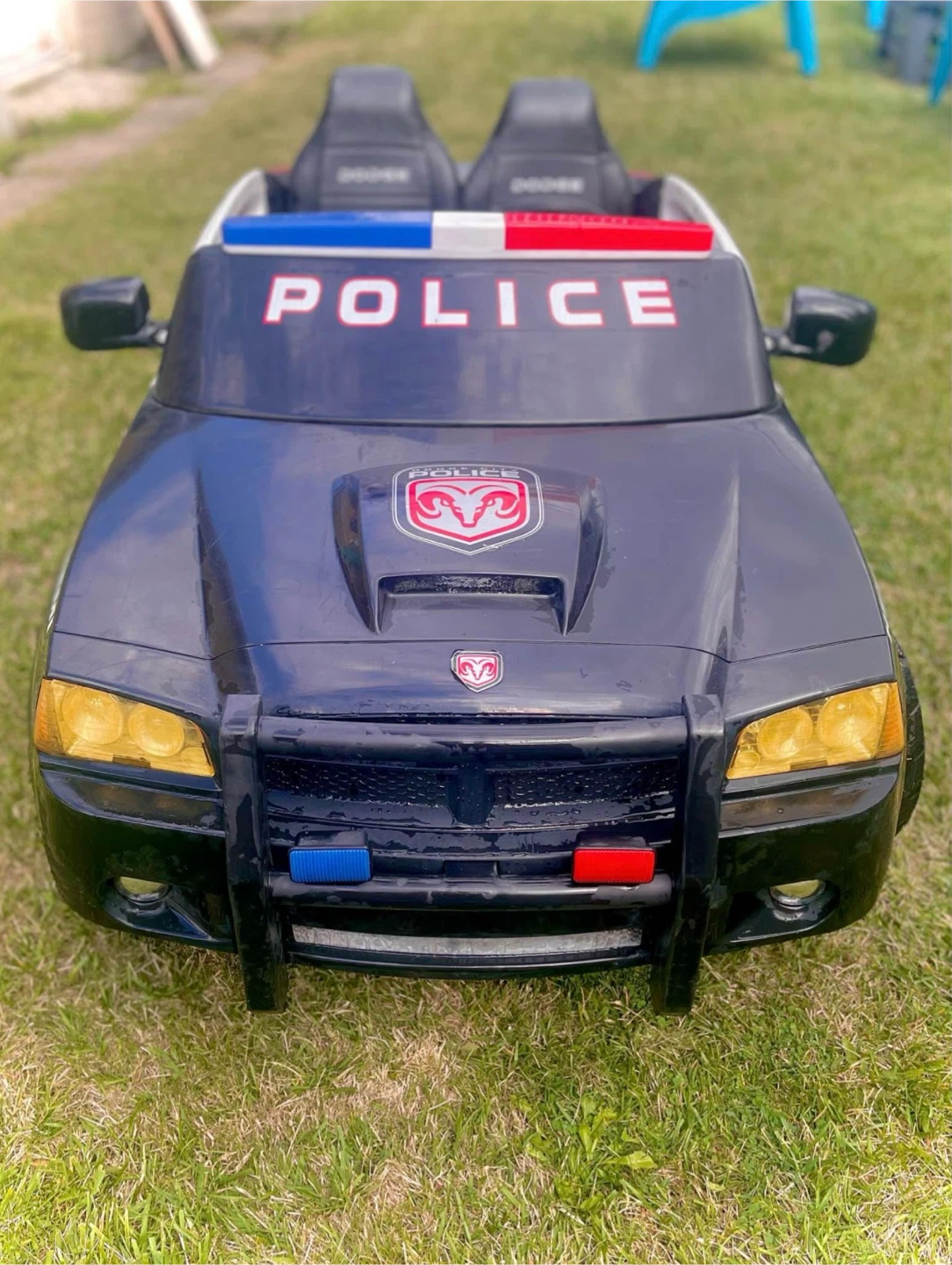 Kids Dodge Police Car (Battery is Dead) - photo 3
