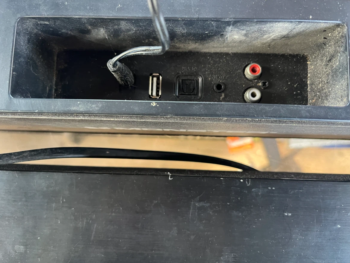Monster Soundbar and Samsung Soundbar - photo 5