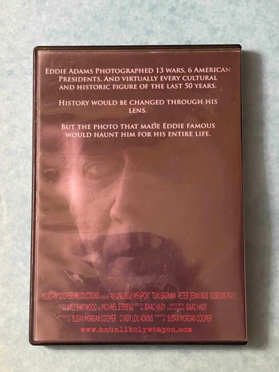 🏈An Unlikely Weapon: The Eddie Adams Story DVD - photo 2