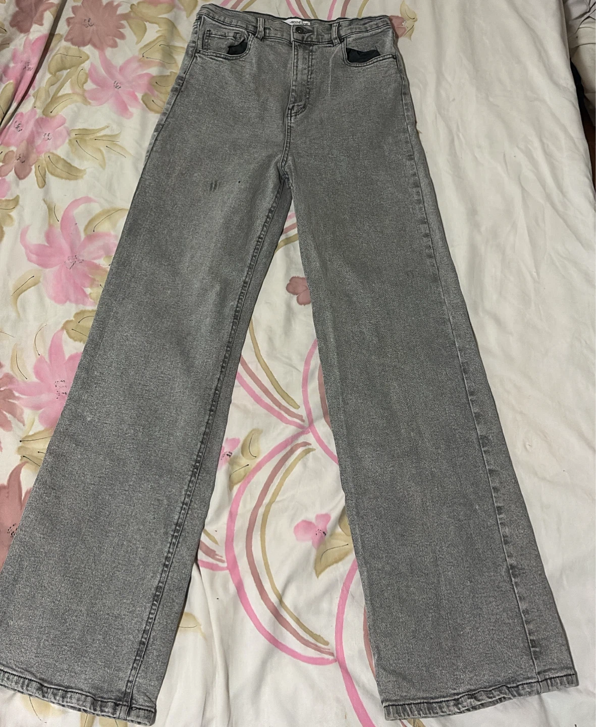 🏈 Ardene 90s High Rise Grey Jeans