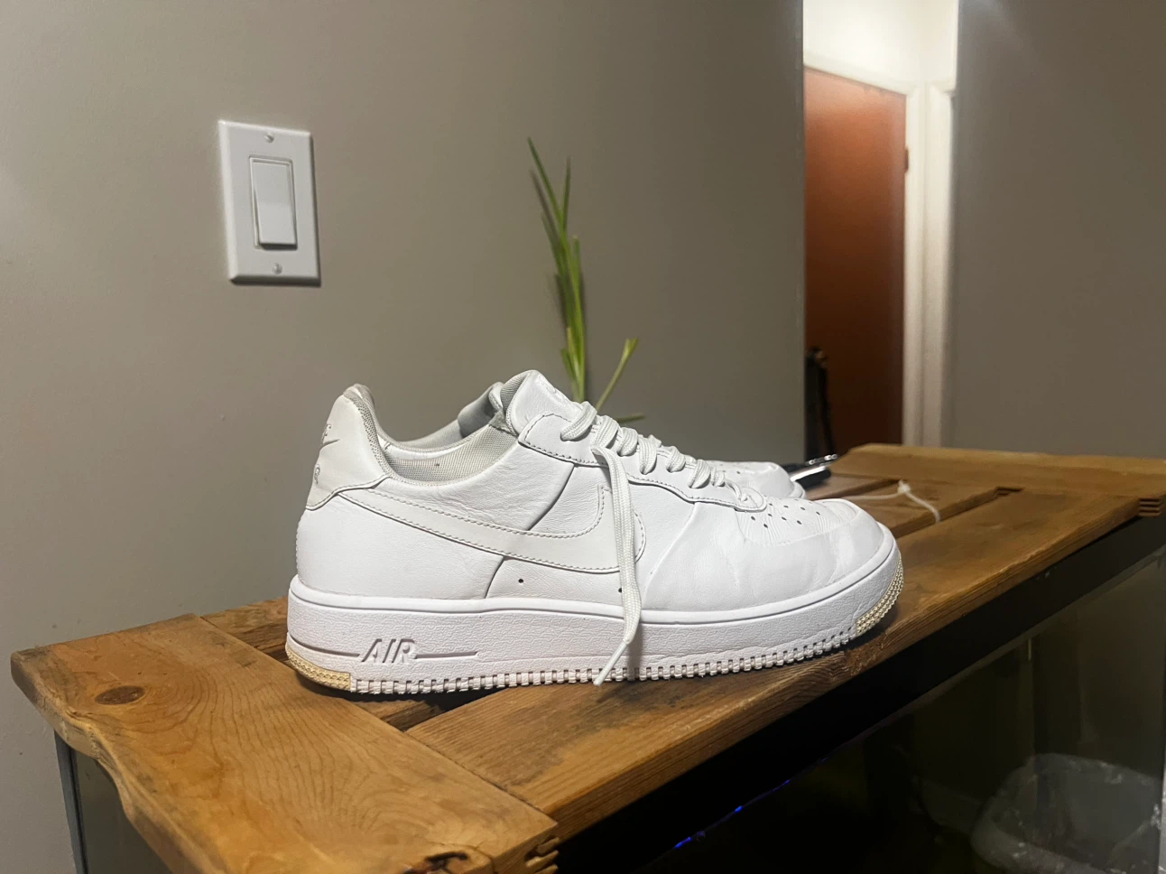 Nike Air Force 1 White Sneakers - Size 9us - photo 4