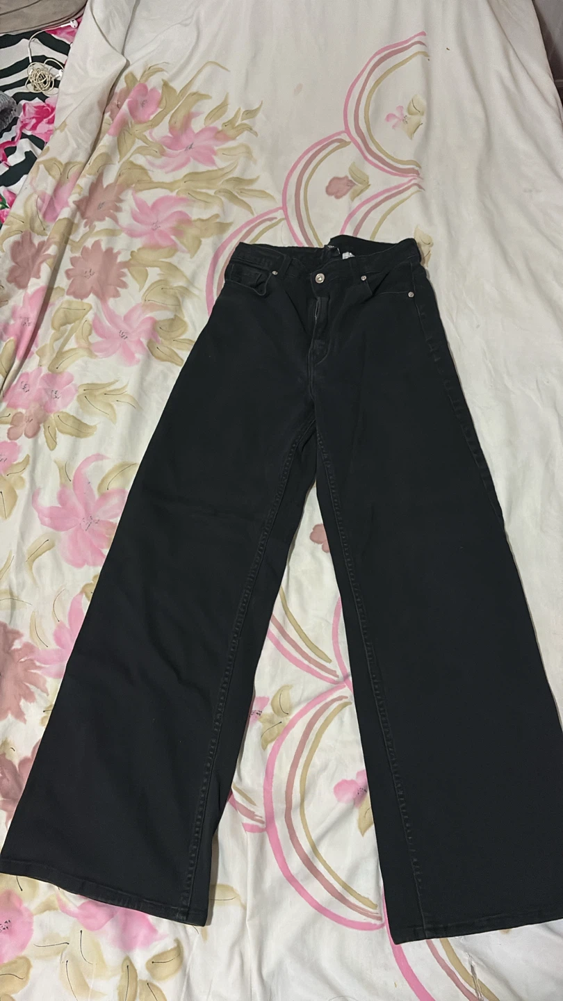 H&M 🏈 Divided Black Wide Leg Jeans Size 10 - photo 4