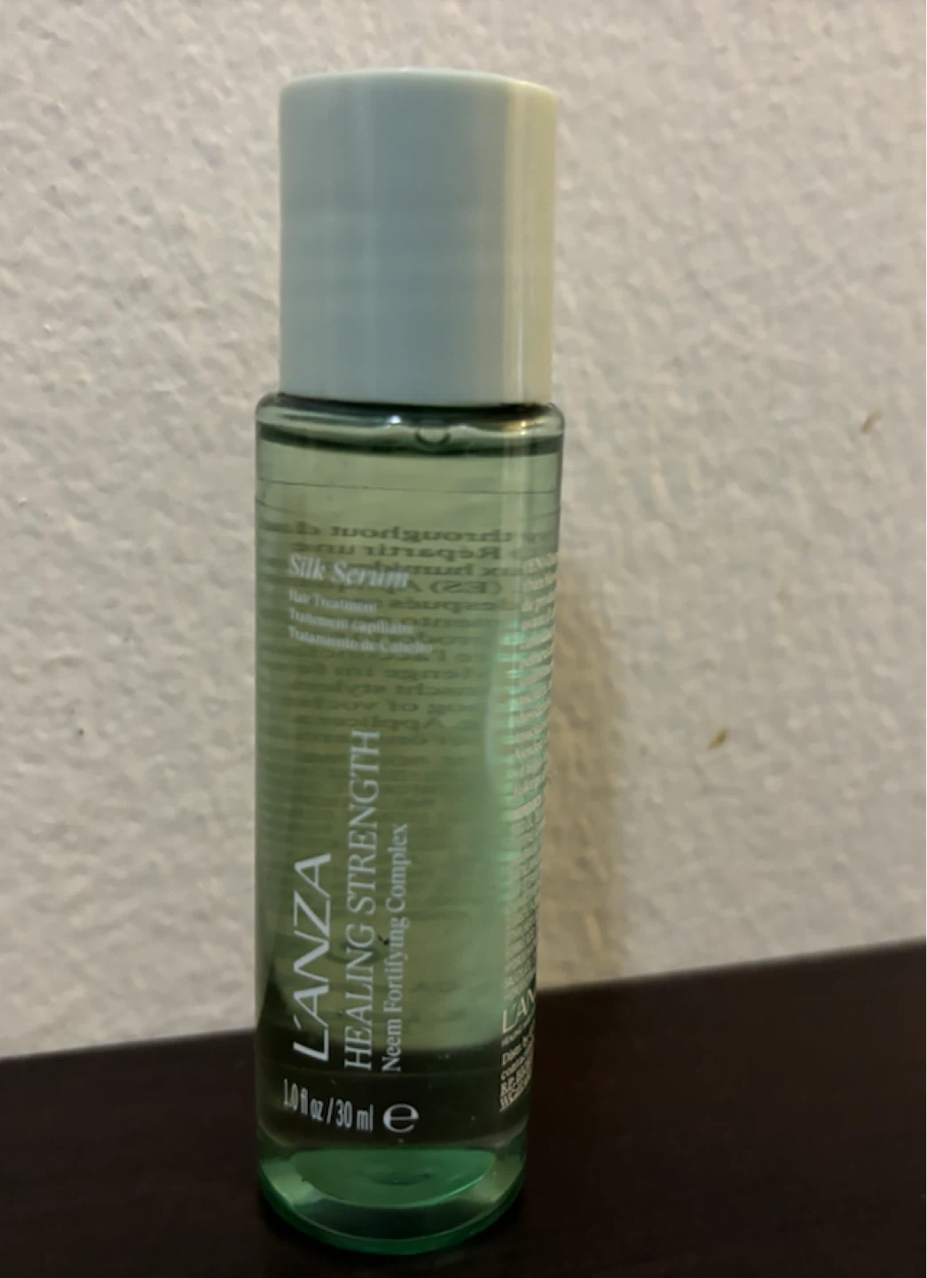 NEW-CLEARANCE L'ANZA Healing Strength Silk Serum
