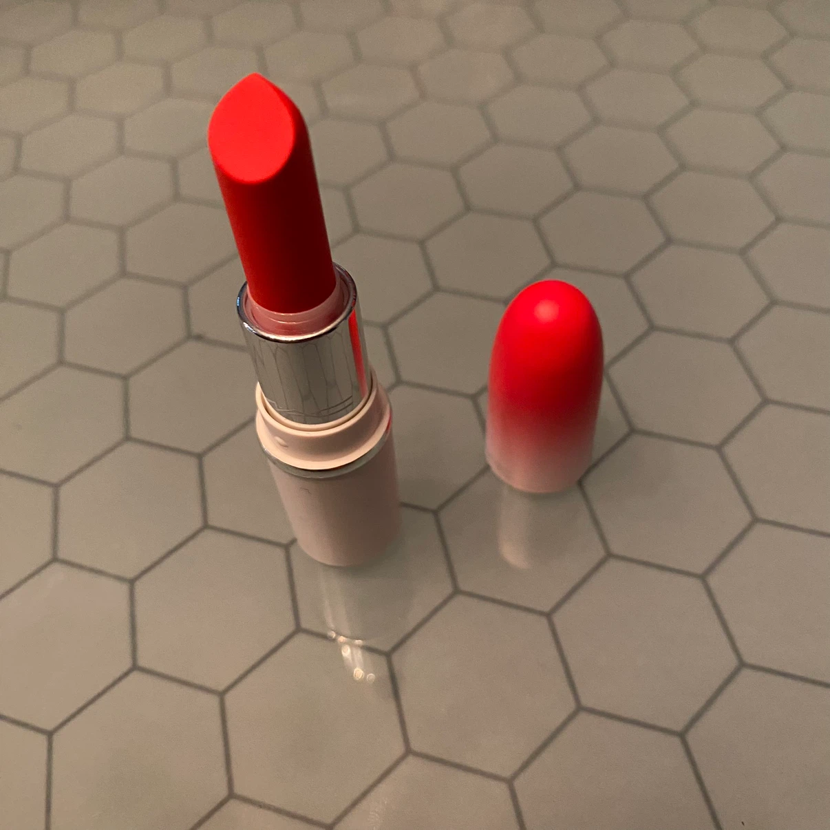 Mini MAC Lipstick in Fire & Spice 🏈 - photo 4