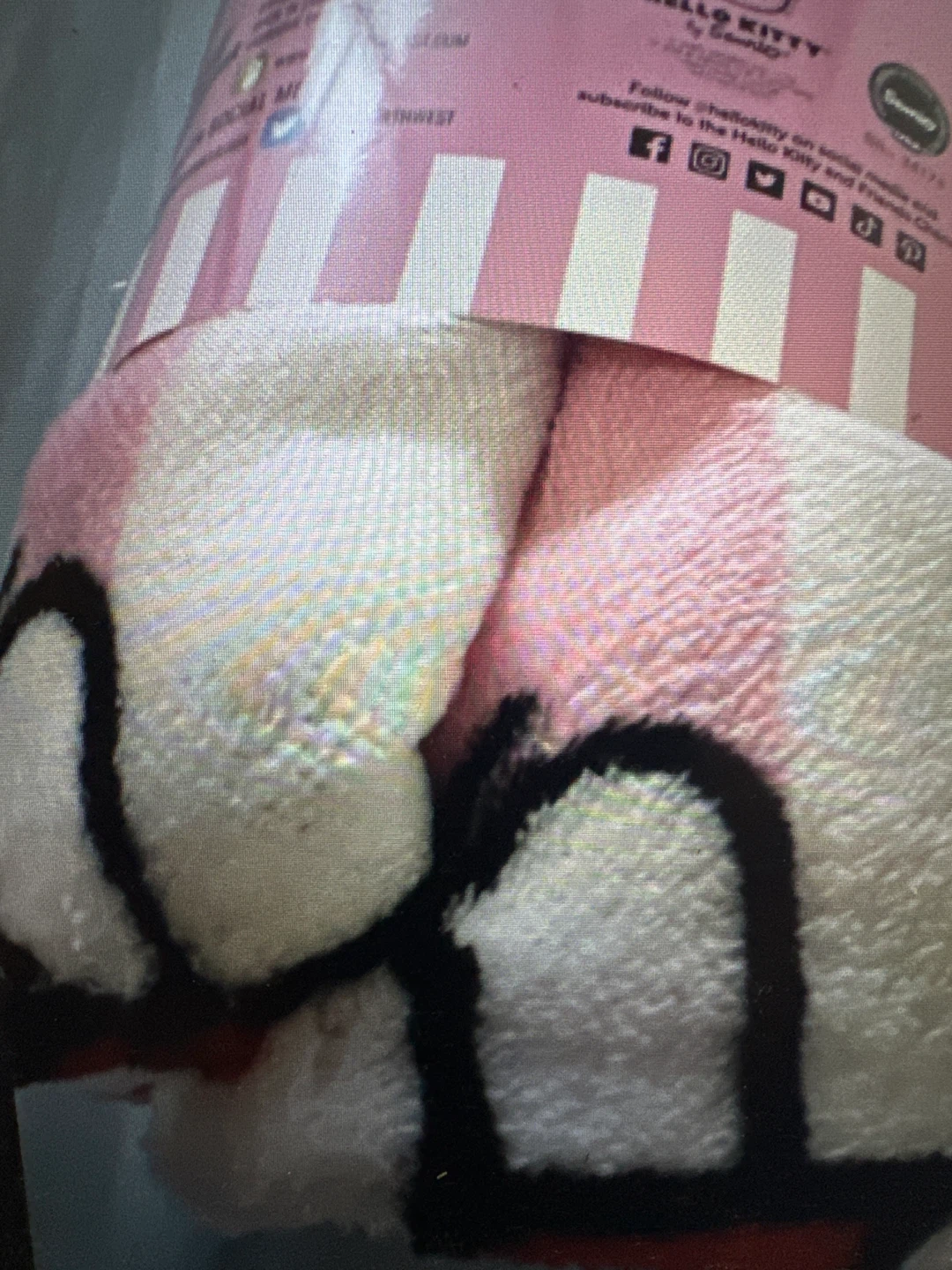 Hello Kitty Silk Touch Throw - photo 2