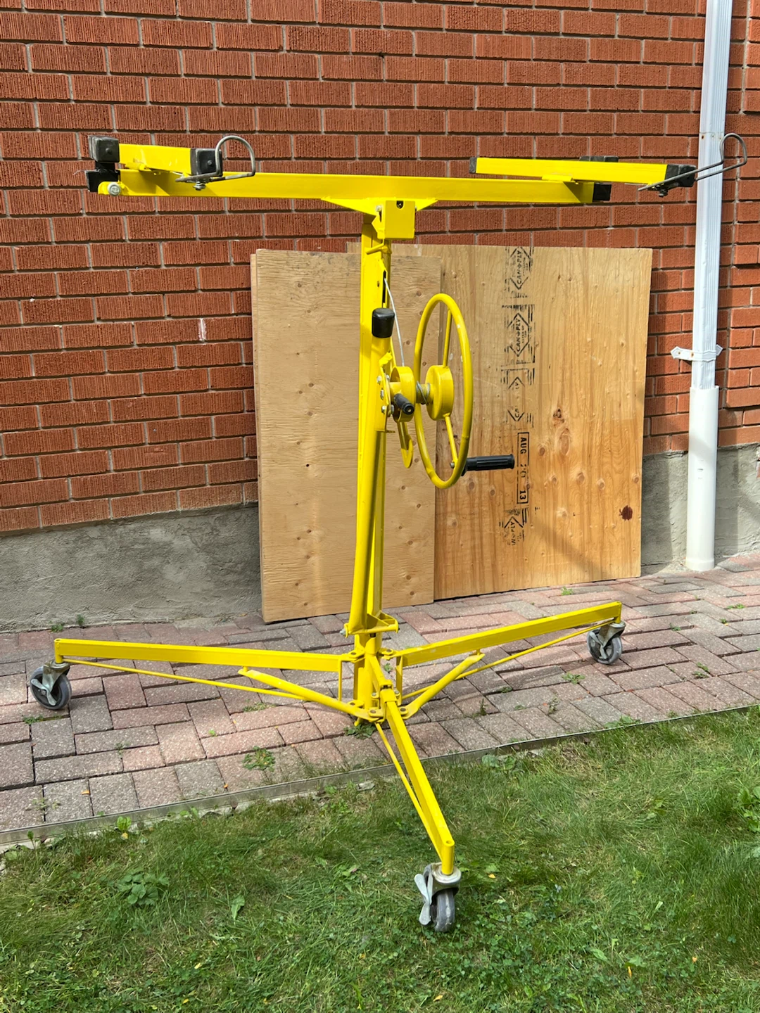 Drywall Panel Lift Hoist - photo 3