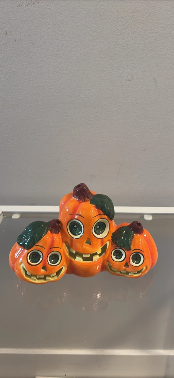 Danbury Mint Light-Up Pumpkin Trio Decoration - photo 5