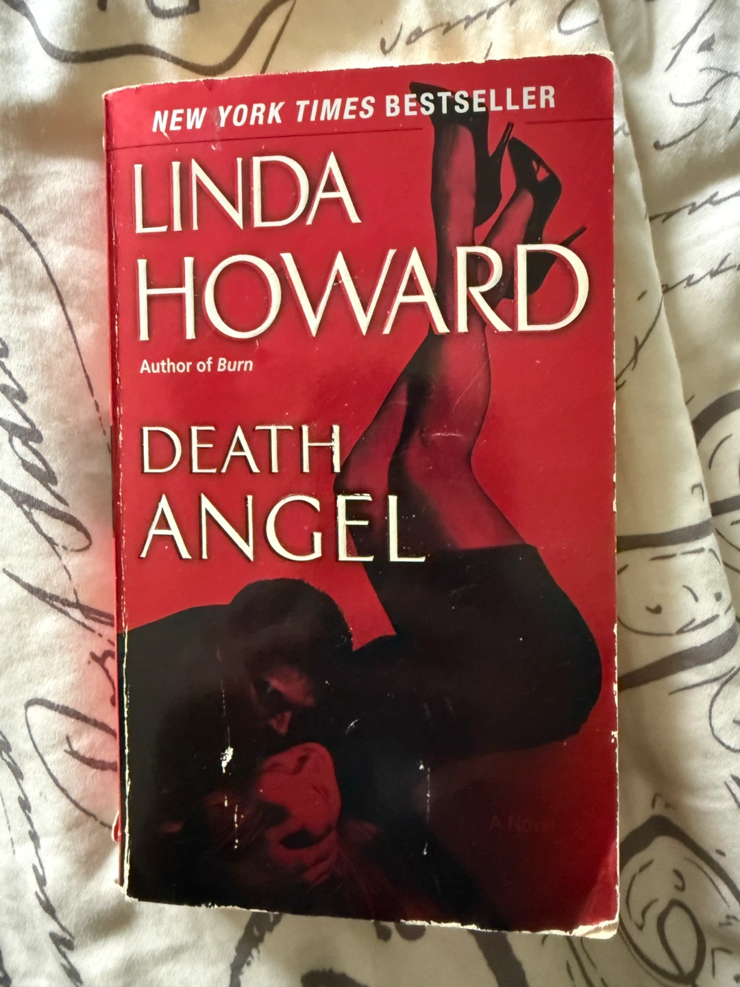 Death Angel by Linda Howard 🏈