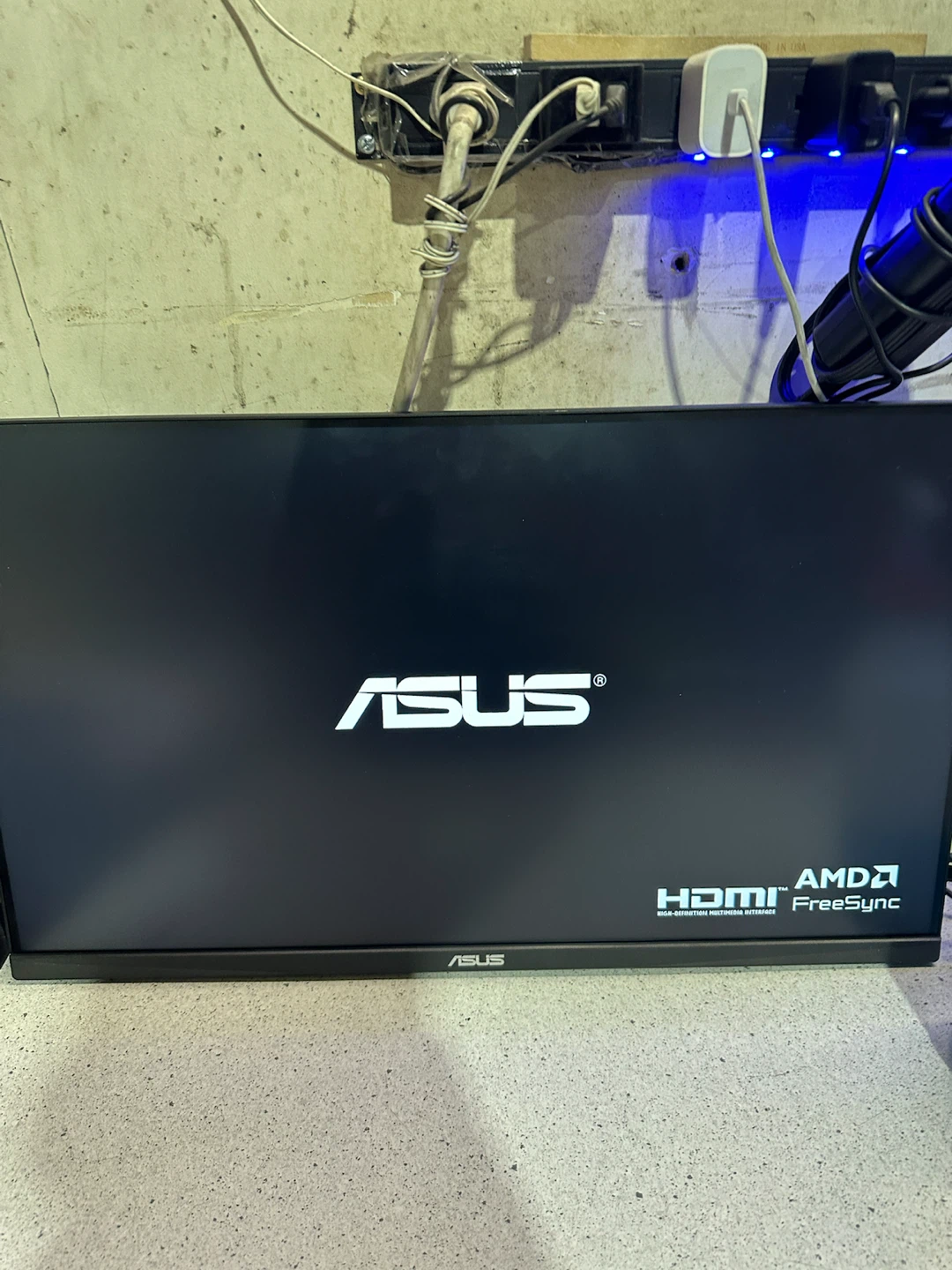 ASUS TUF Gaming VG3A Series 24.5-inch Monitor - photo 2
