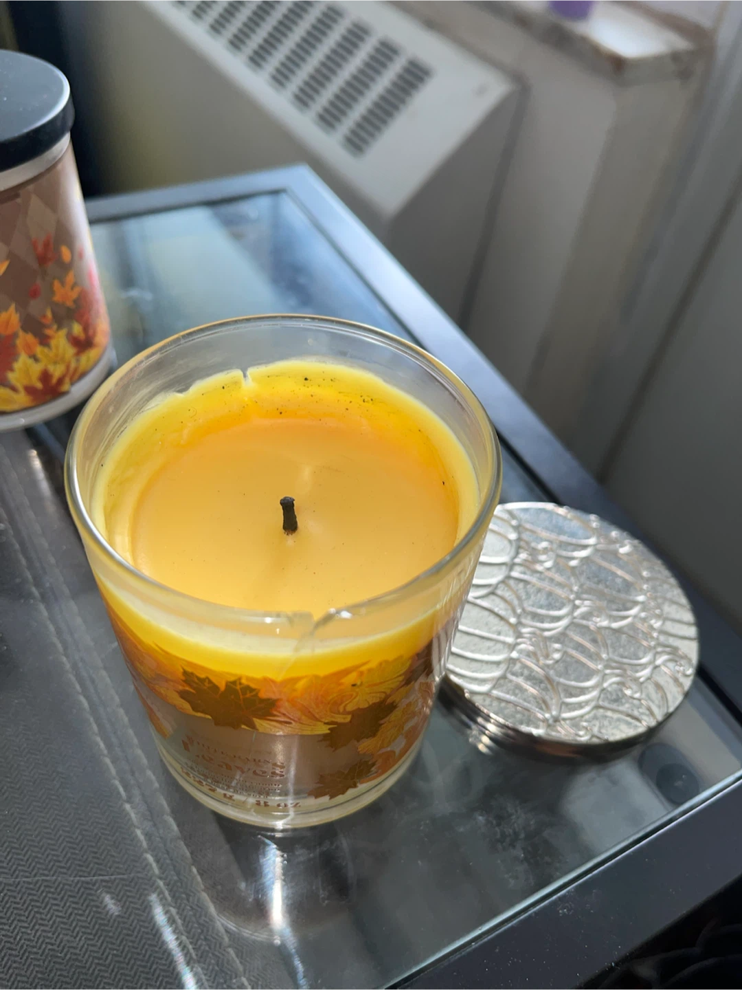 Bath and Body Works Autumn Candle - Leaves Scent - photo 5