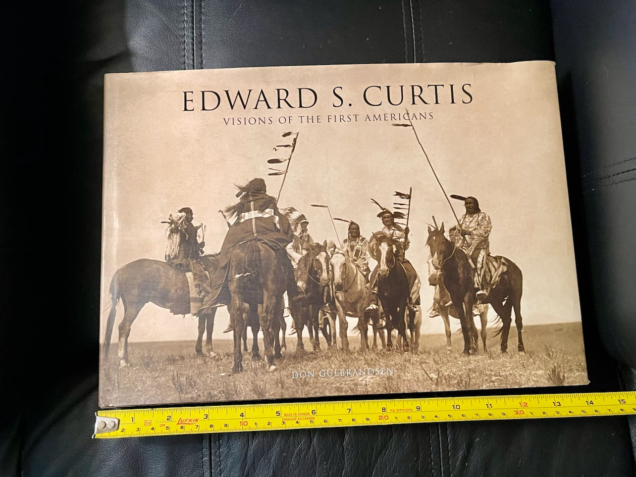 🏈Edward S. Curtis: Visions of the First Americans Book