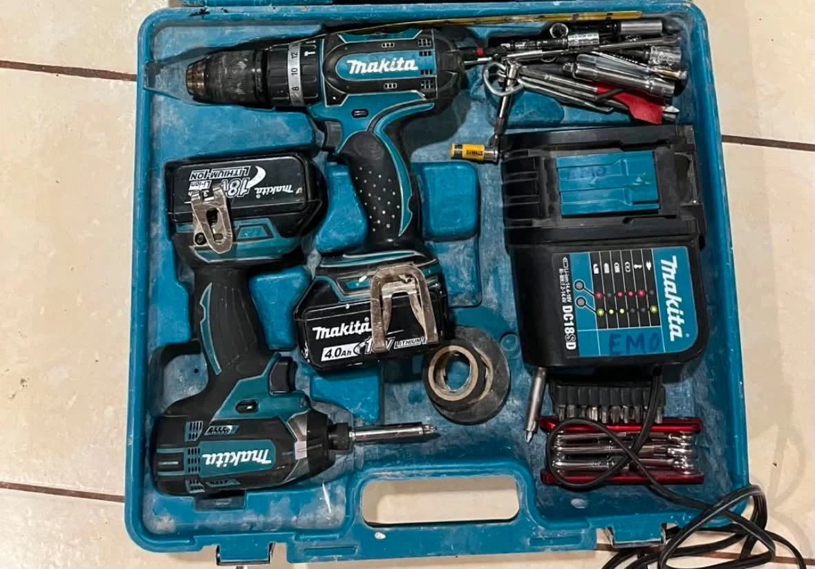 Makita 18V Cordless Drill and Impact Driver Combo Set - photo 4