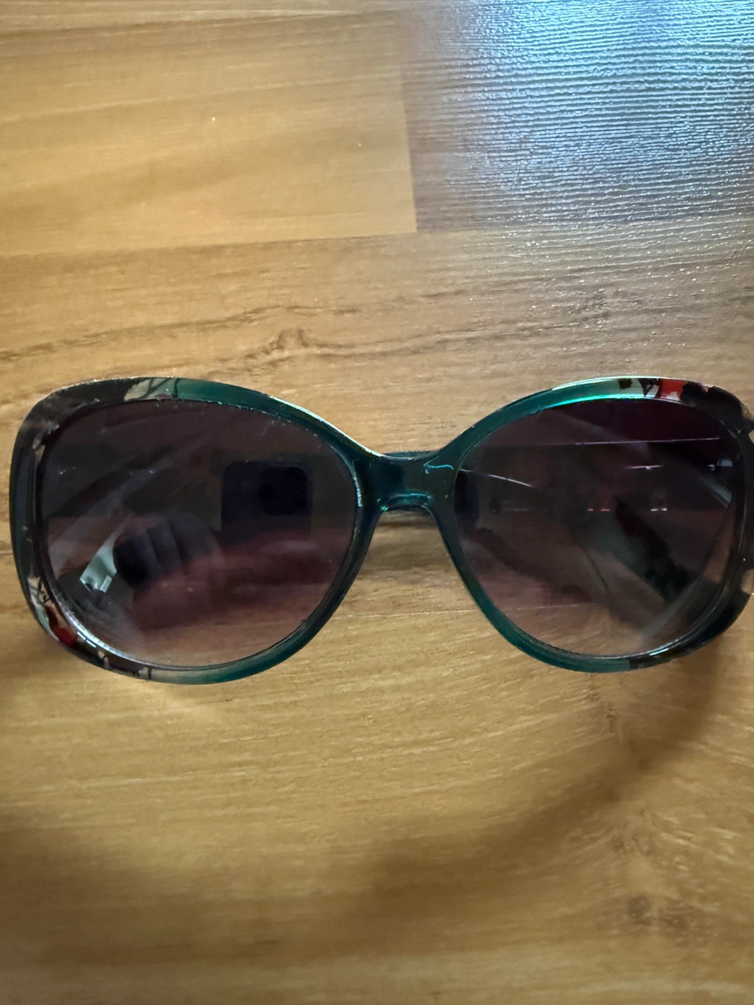 Floral pattern sunglasses 🏈