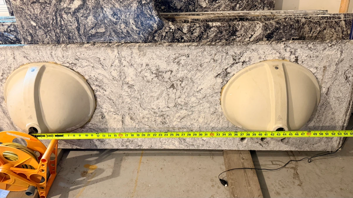 Bathroom vanity countertop - photo 3