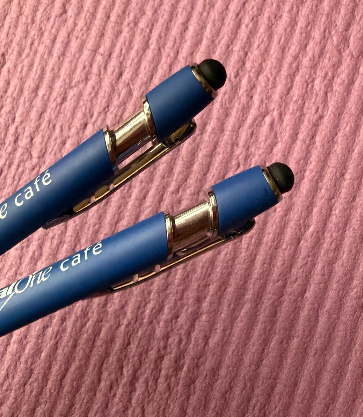 NEW✨🏈Set of 2 Capital One Cafe Stylus Pens - photo 2