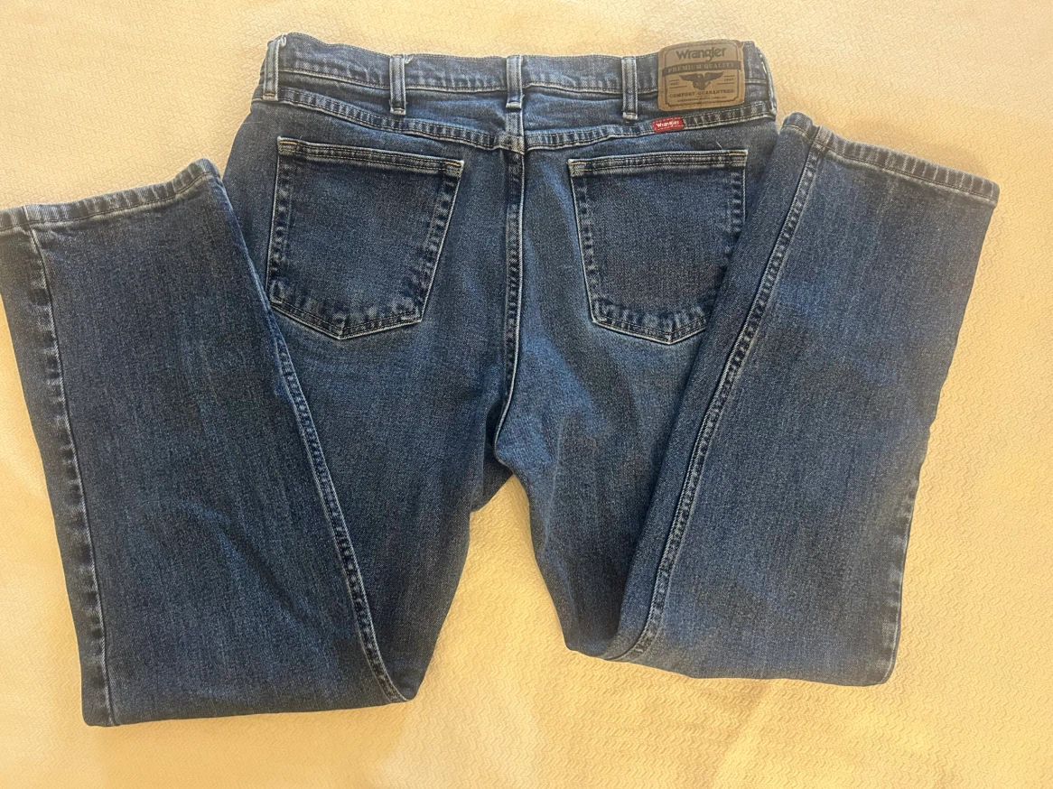 Men’s Wrangler Premium Jeans 36x30 - Blue Straight Leg - photo 3