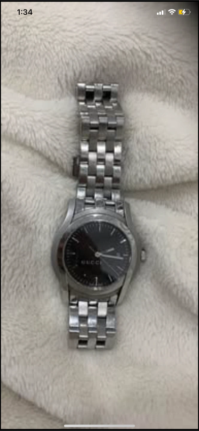 Gucci Watch, Michael hills silver necklace and silver Jewellery - photo 2