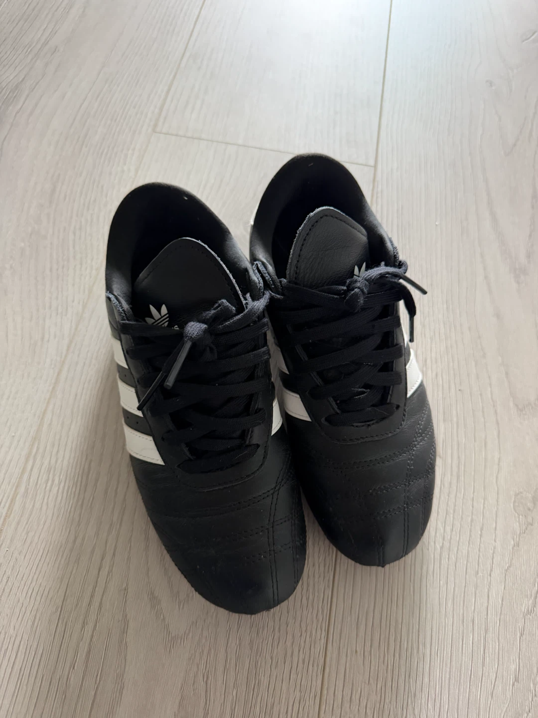 Run Terry Run - Adidas Originals Black Leather Shoes - photo 2