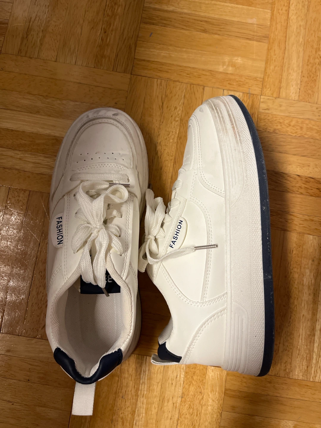 White Fashion Sneakers 🏈 - photo 2
