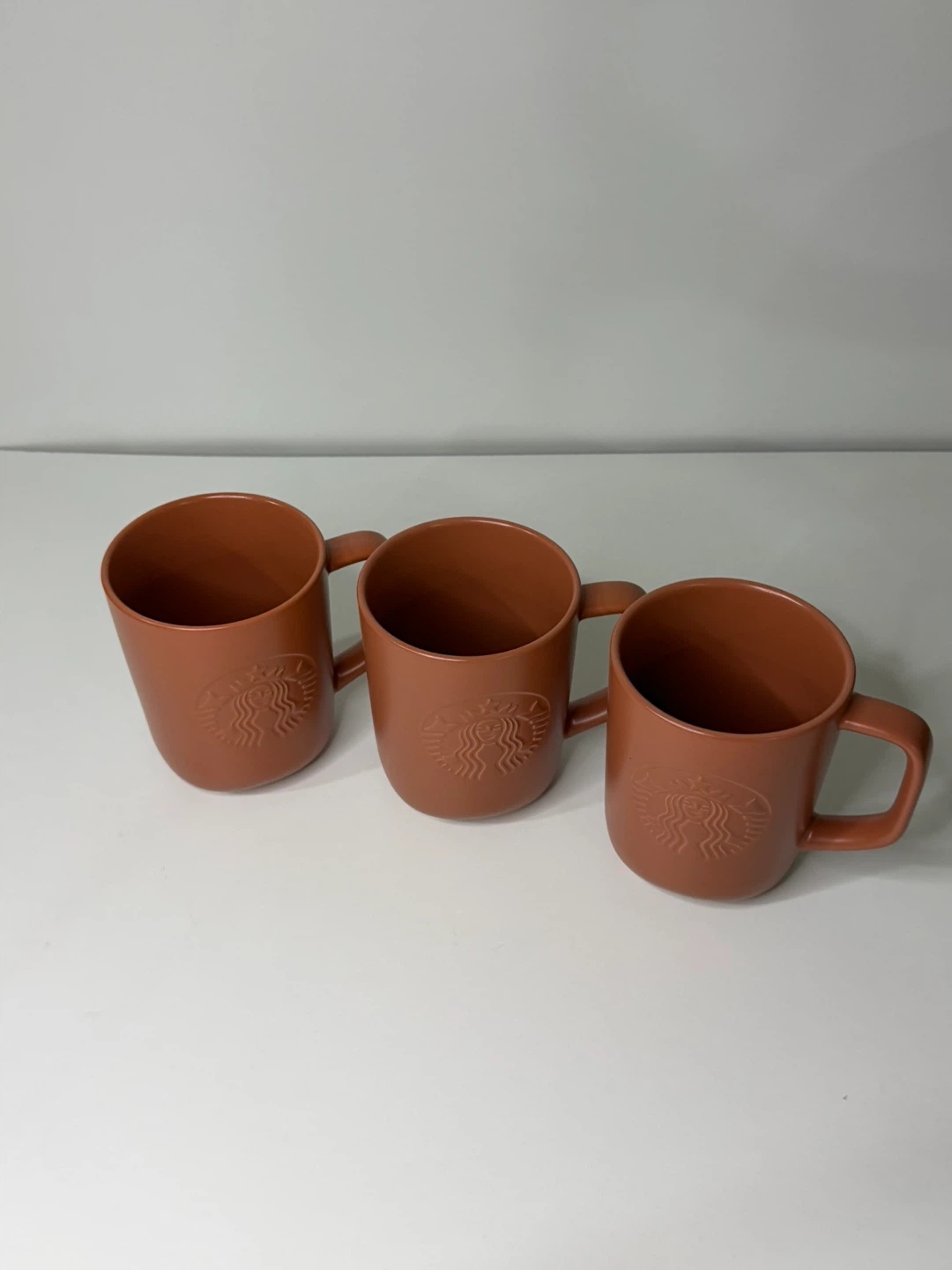 Set of 3 Starbucks Terracotta Mugs - photo 2