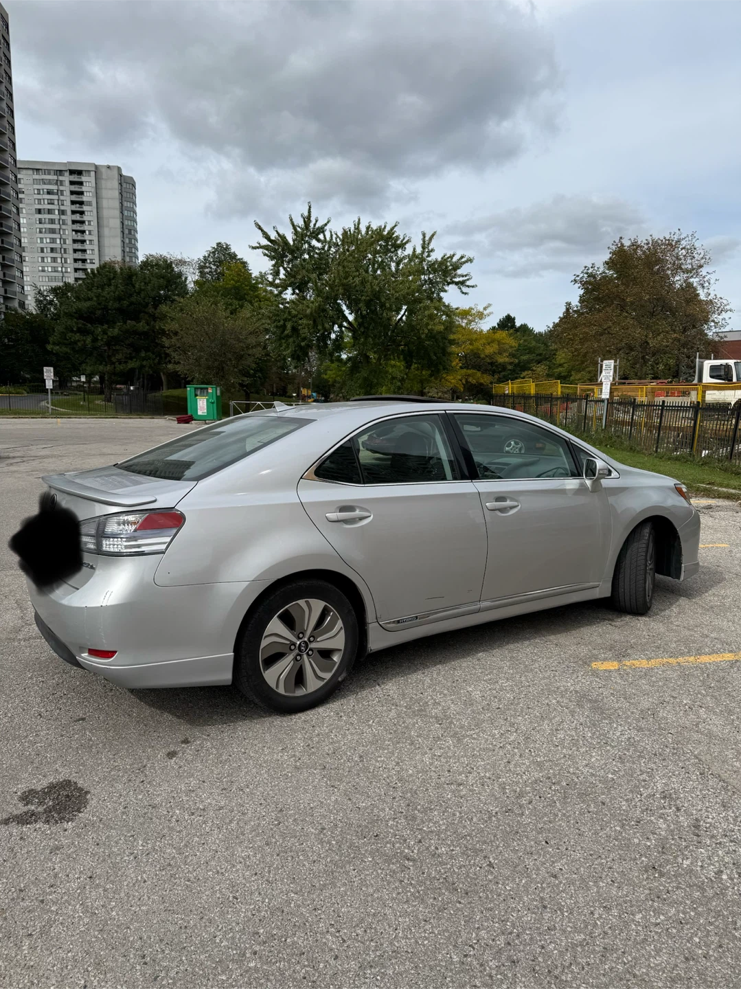 Lexus HS 250h Silver Hybrid Sedan - photo 5
