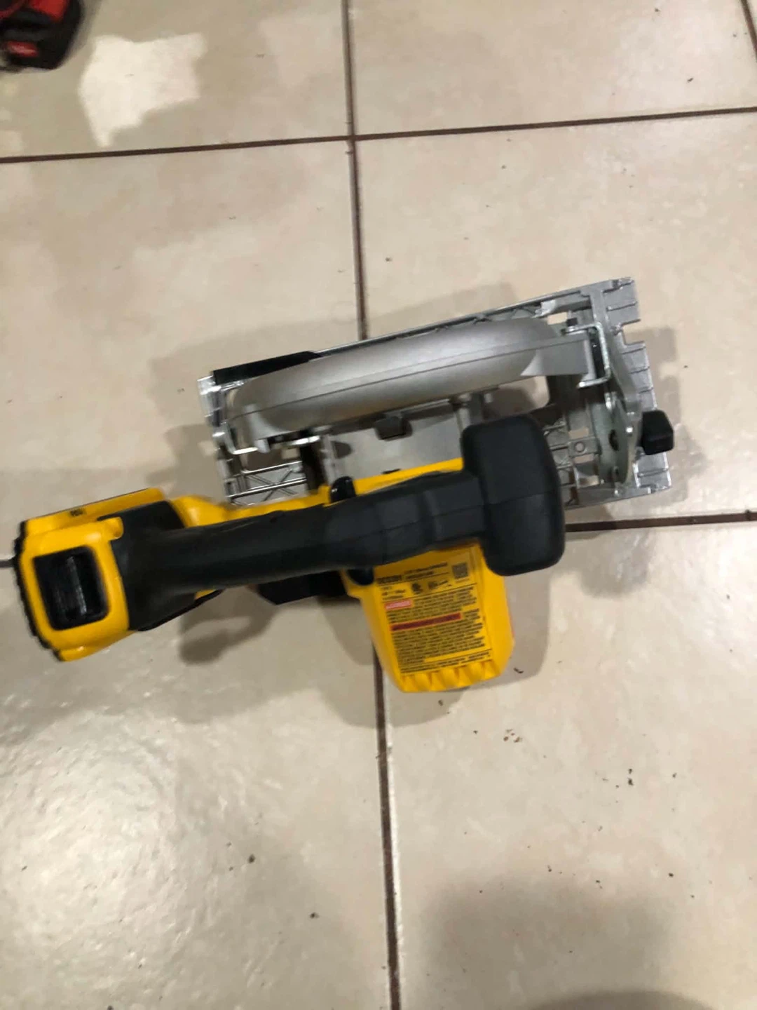 DeWalt DCS391 20V Max 6 1/2-inch Circular Saw