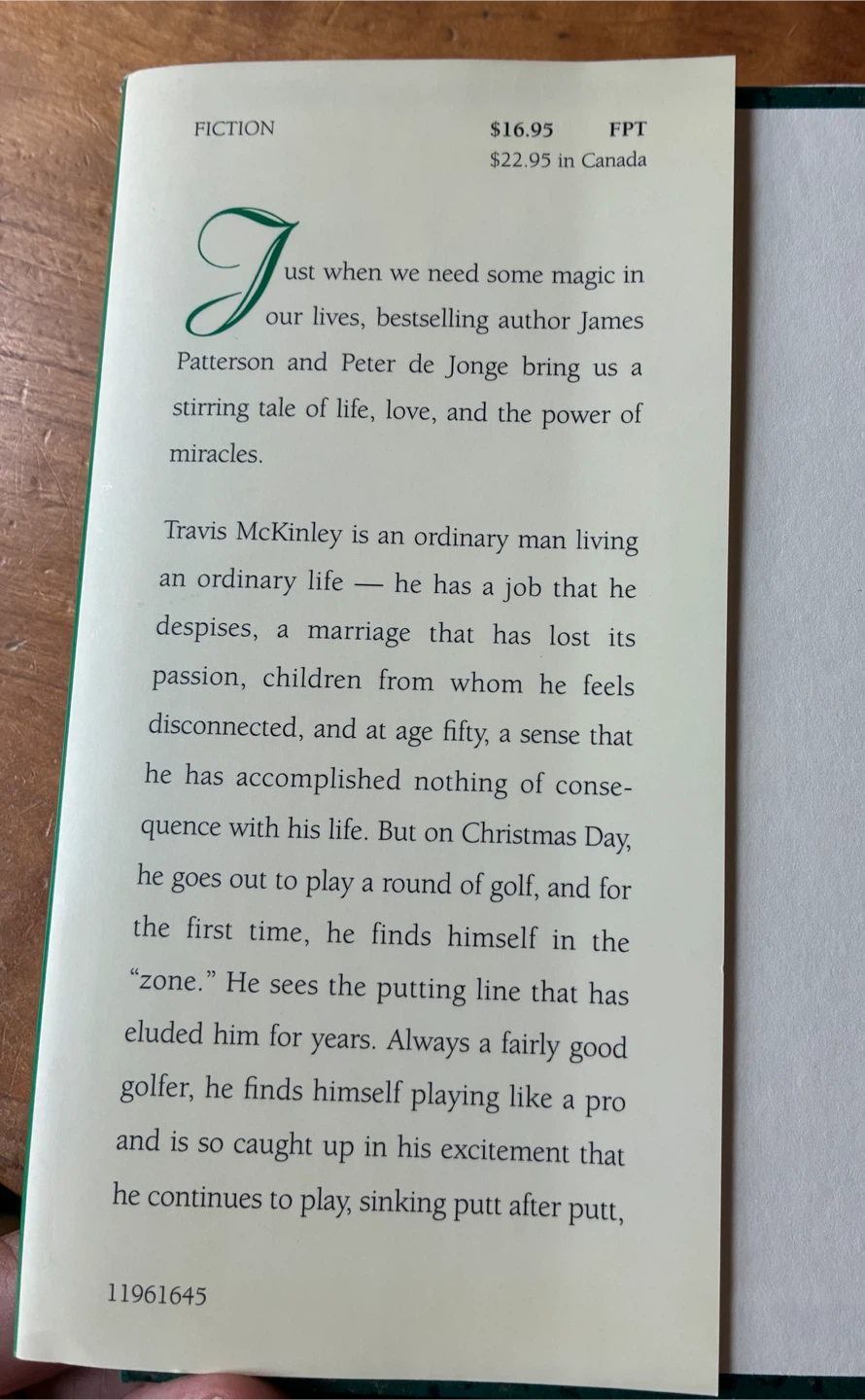 🏈 Miracle on the 17th Green by James Patterson - photo 2