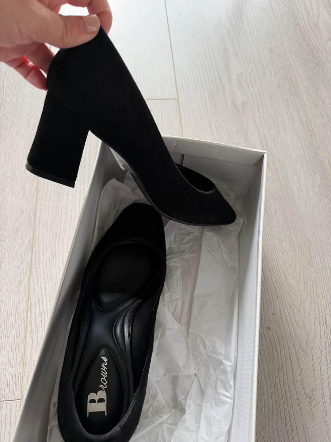 Browns Elin Black Suede Pumps Size 37