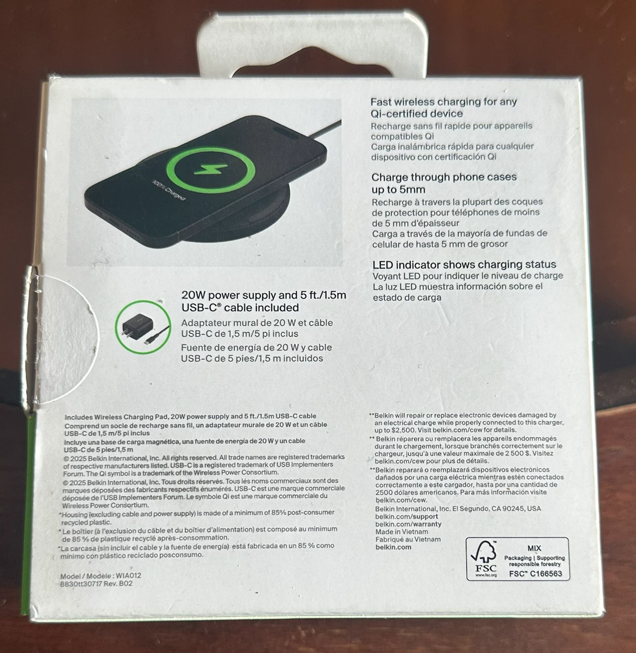 Belkin BoostCharge Wireless Charging Pad 15W - photo 2