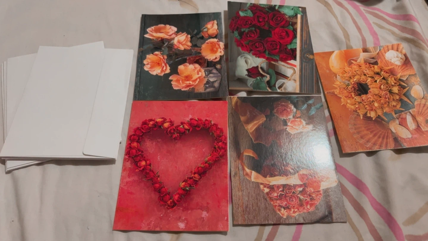 🏈 Set of 5 Floral Greeting Cards