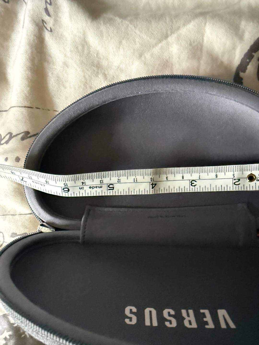 Versus Versace Sunglasses Case 🏈 - photo 3