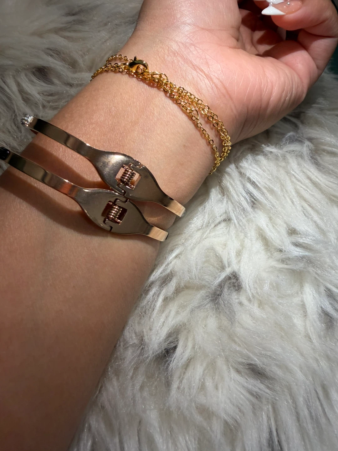 Two Snake Design Hinged Bracelets - photo 3