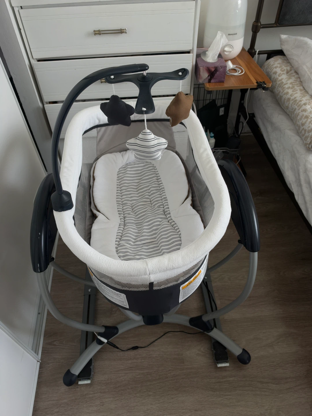 Graco Baby Bassinet - photo 5