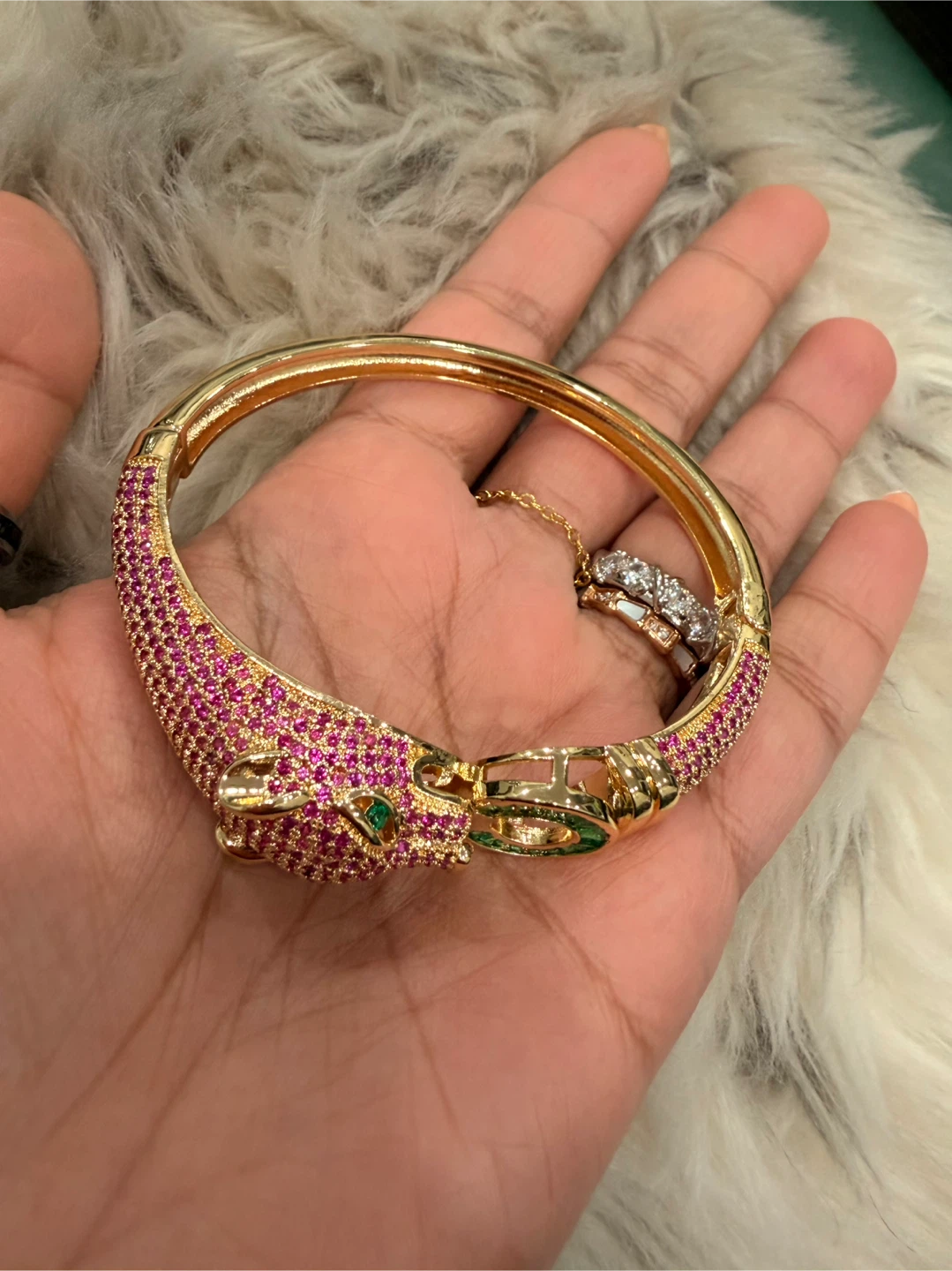 Panther Motif Hinged Bangle Bracelet - photo 4