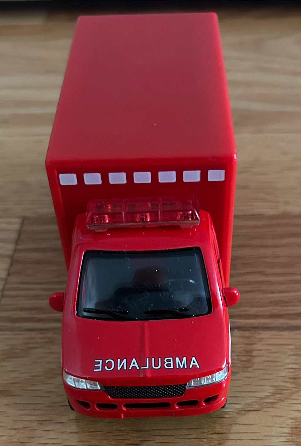 Red Fire Department Paramedic Ambulance Toy - photo 2