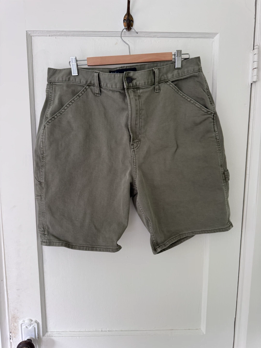 Gap Utility Carpenter Shorts Size 34